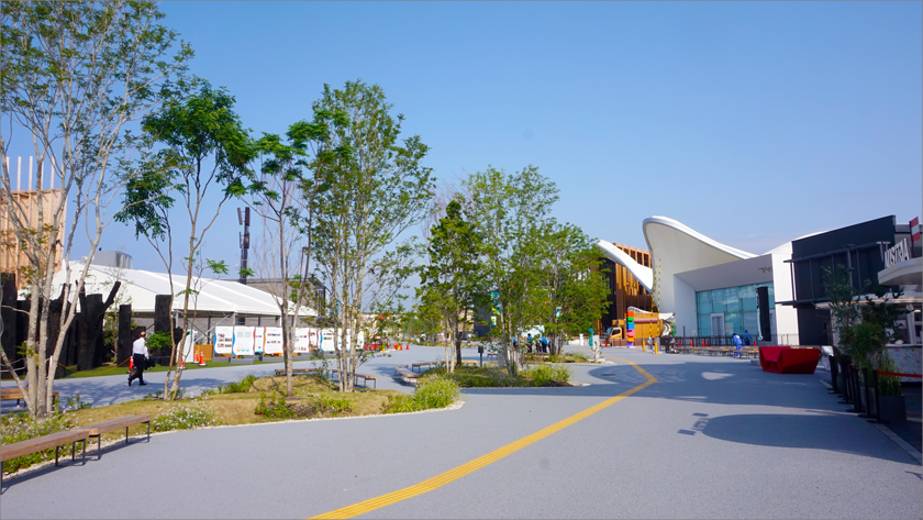 大阪・関西万博を盛り立てる植栽が安らぎの空間を演出